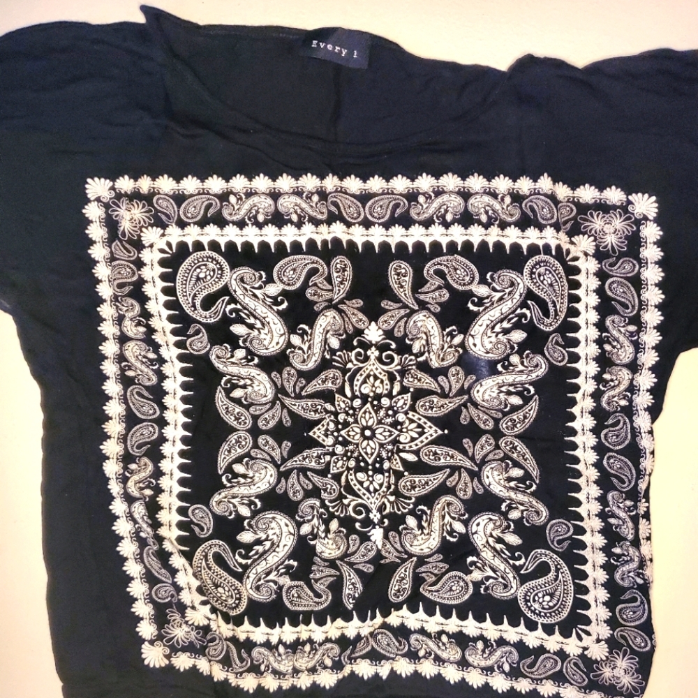 Ladies crop Top